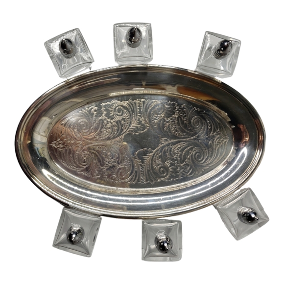 Six Glass Salt & Pepper Shakers Engraved Silver Plate Banquet Wedding Reception - Picture 3 of 6